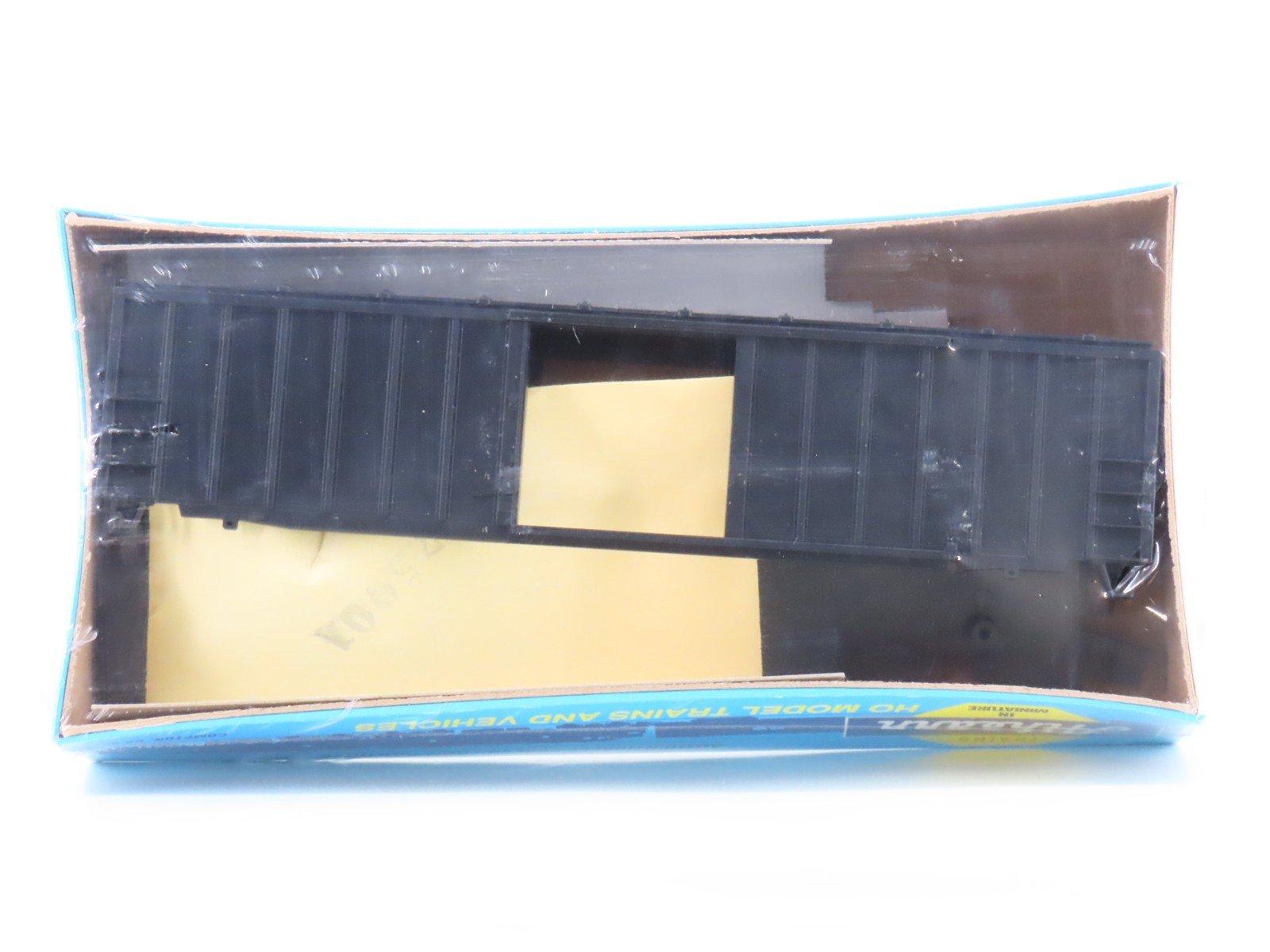 HO Scale Athearn Kit 5520 Undecorated 50' Single Door Rail Box Car - Sealed