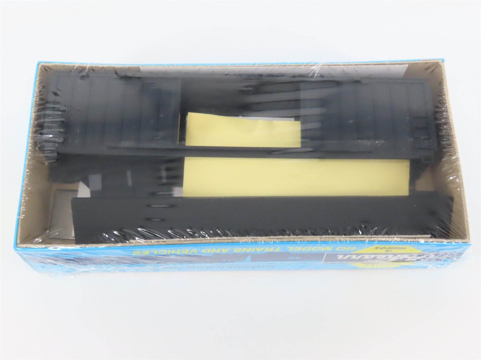 HO Athearn Kit 5070 Undecorated 50' Outside Braced Double Door Box Car - Sealed