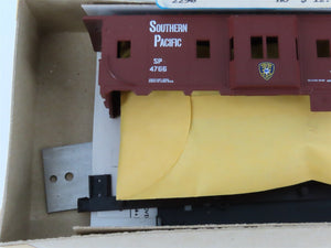 HO Scale Athearn Kit 2290 SP Southern Pacific Railroad Police Caboose #4766