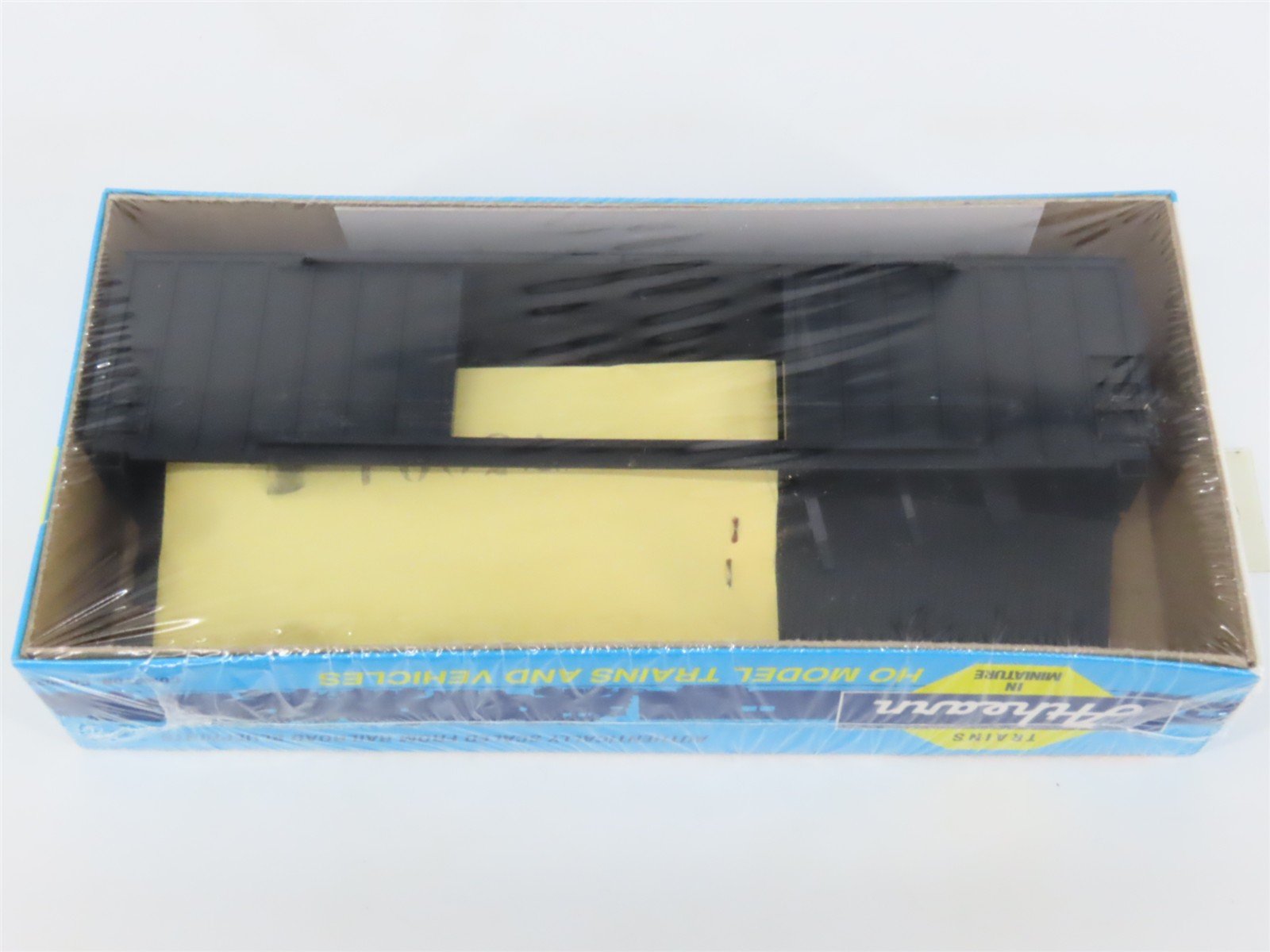 HO Scale Athearn Kit 5070 Undecorated 50' Outside Braced Box Car - Sealed