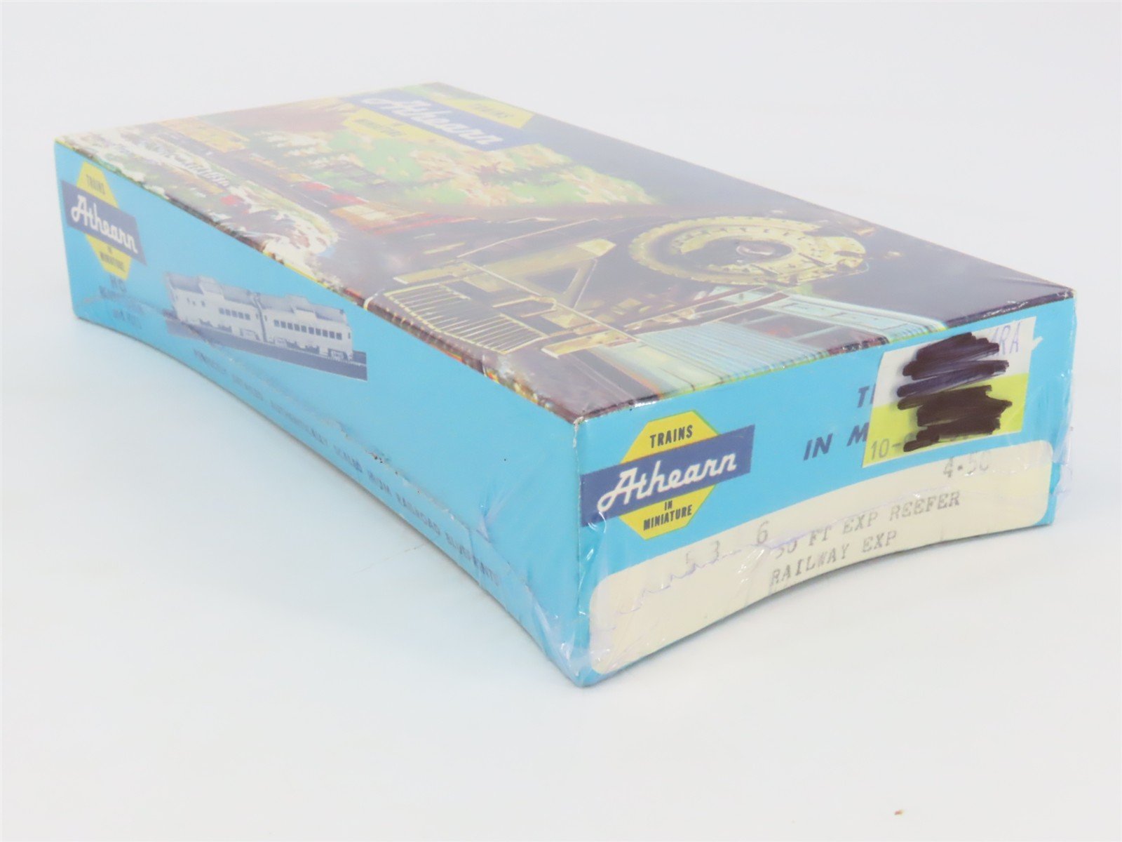 HO Scale Athearn Kit 5386 REX Railway Express Agency 50' Reefer #1268 - Sealed
