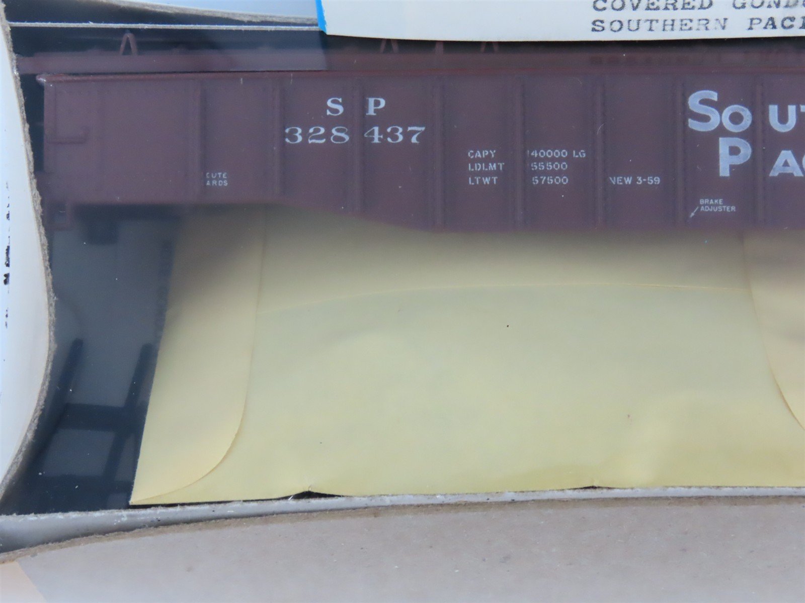 HO Scale Athearn Kit 1665 SP Southern Pacific Covered Gondola #328437 - Sealed