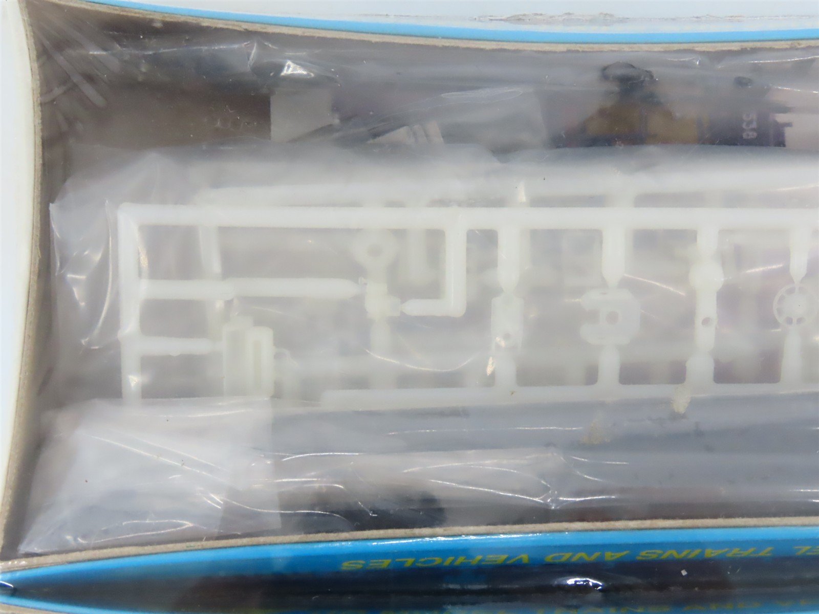 HO Scale Athearn Kit 5550/5560 Undecorated Impack Ends & Inter Set Sealed