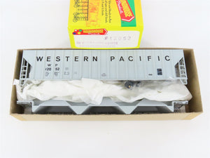 HO Scale Roundhouse Kit 3525 WP Western Pacific 50' 3-Bay Covered Hopper #12052