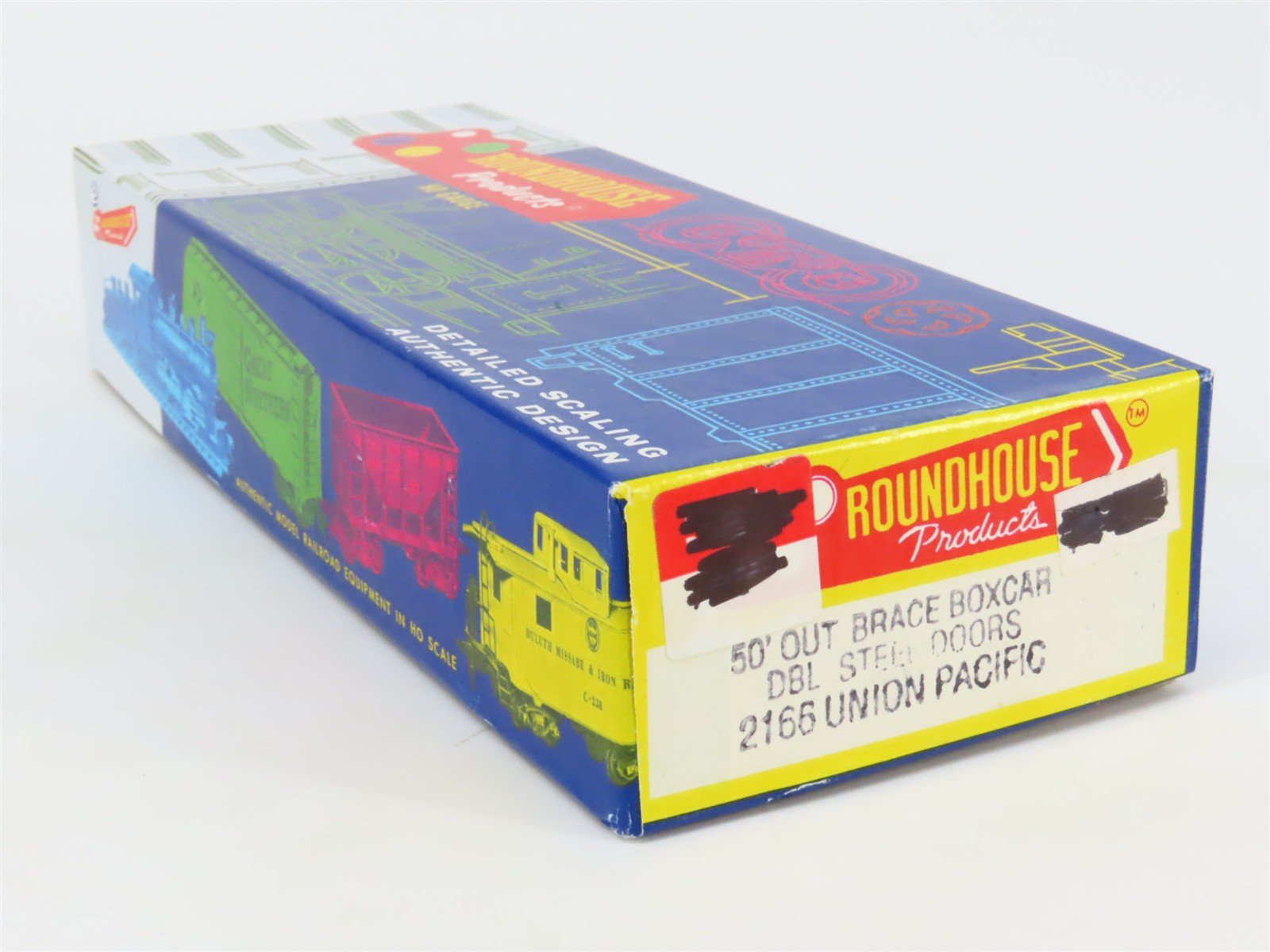 HO Scale Roundhouse Kit 2166 UP Union Pacific 50' Double Door Box Car #151273