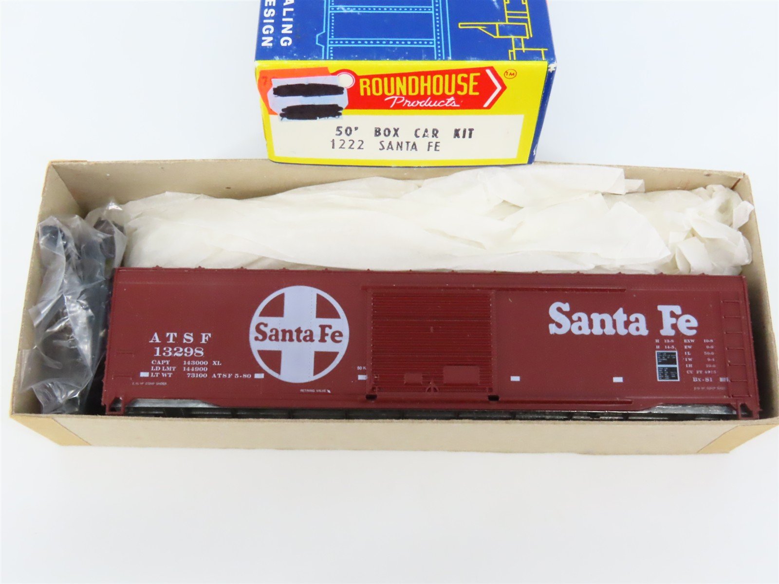 HO Roundhouse Kit 1222 ATSF Santa Fe Railroad 50' Single Door Box Car #13298