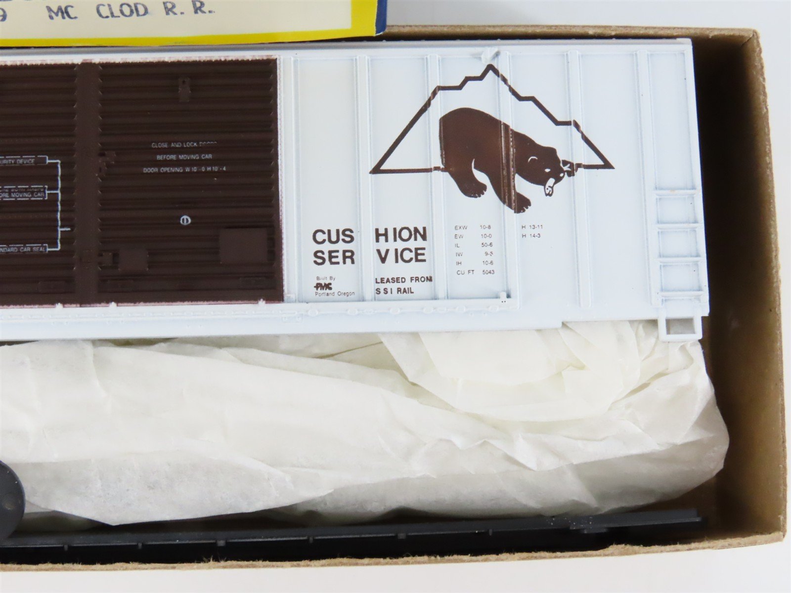 HO Scale Roundhouse Kit 1989 MR McCloud River 50' Double Door Box Car #2013
