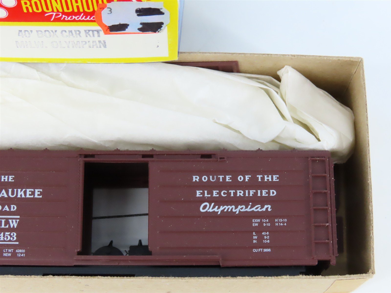 HO Scale Roundhouse Kit 1021 MILW Milwaukee Road Olympian 40' Box Car #18453