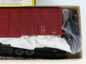 HO Scale Roundhouse Kit 2166 UP Union Pacific 50' Outside Braced Box Car #151274