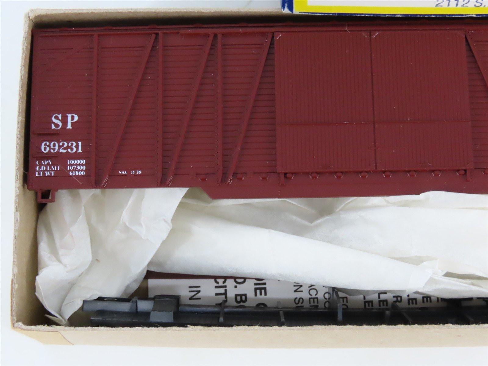 HO Scale Roundhouse Kit 2112 SP Southern Pacific 50' Double Door Box Car #69231