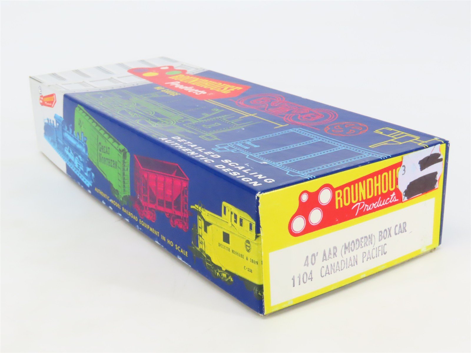 HO Scale Roundhouse Kit 1104 CP Canadian Pacific 40' Single Door Box Car #269334