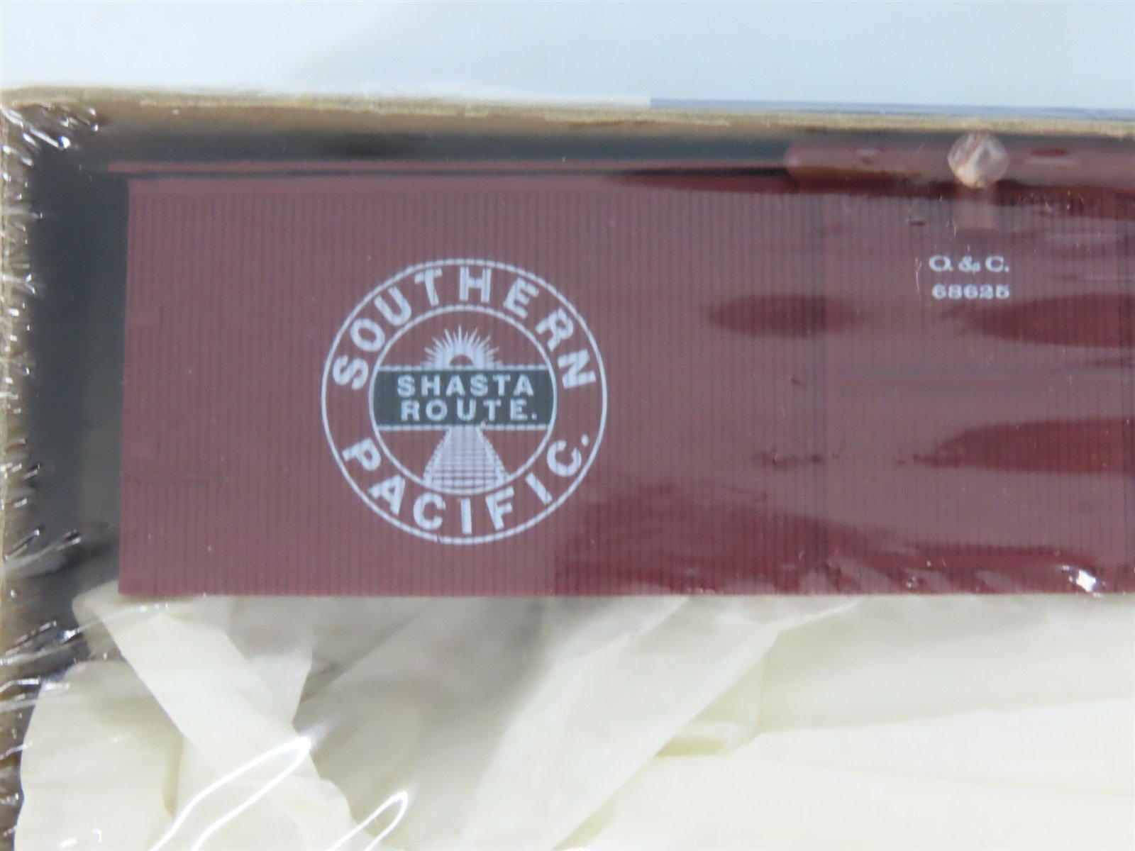 HO Roundhouse Kit 7809 O&C SP Southern Pacific Shasta 36' Box Car #68625 -Sealed