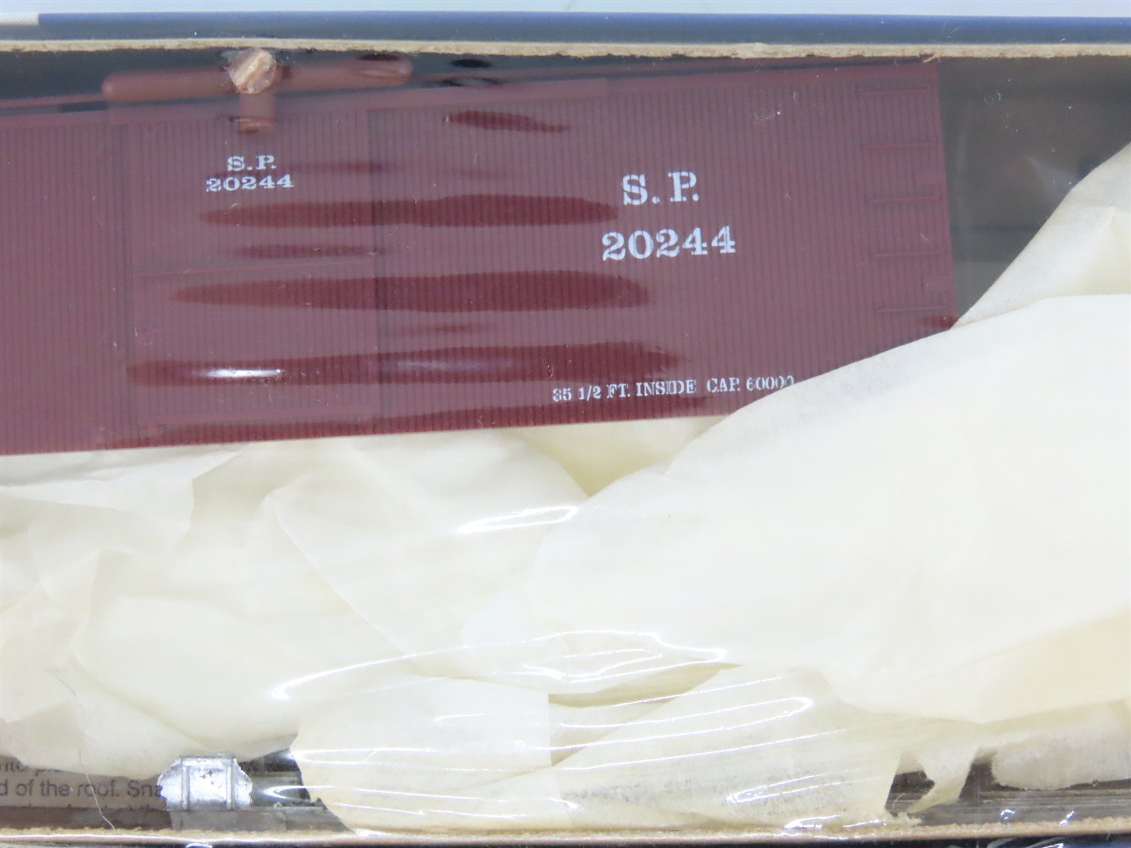 HO Roundhouse Kit 7811 SP Southern Pacific Sunset 36' Box Car #20244 - Sealed