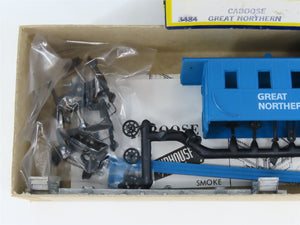 HO Scale Roundhouse Kit 3484 GN Great Northern Railway Caboose #367