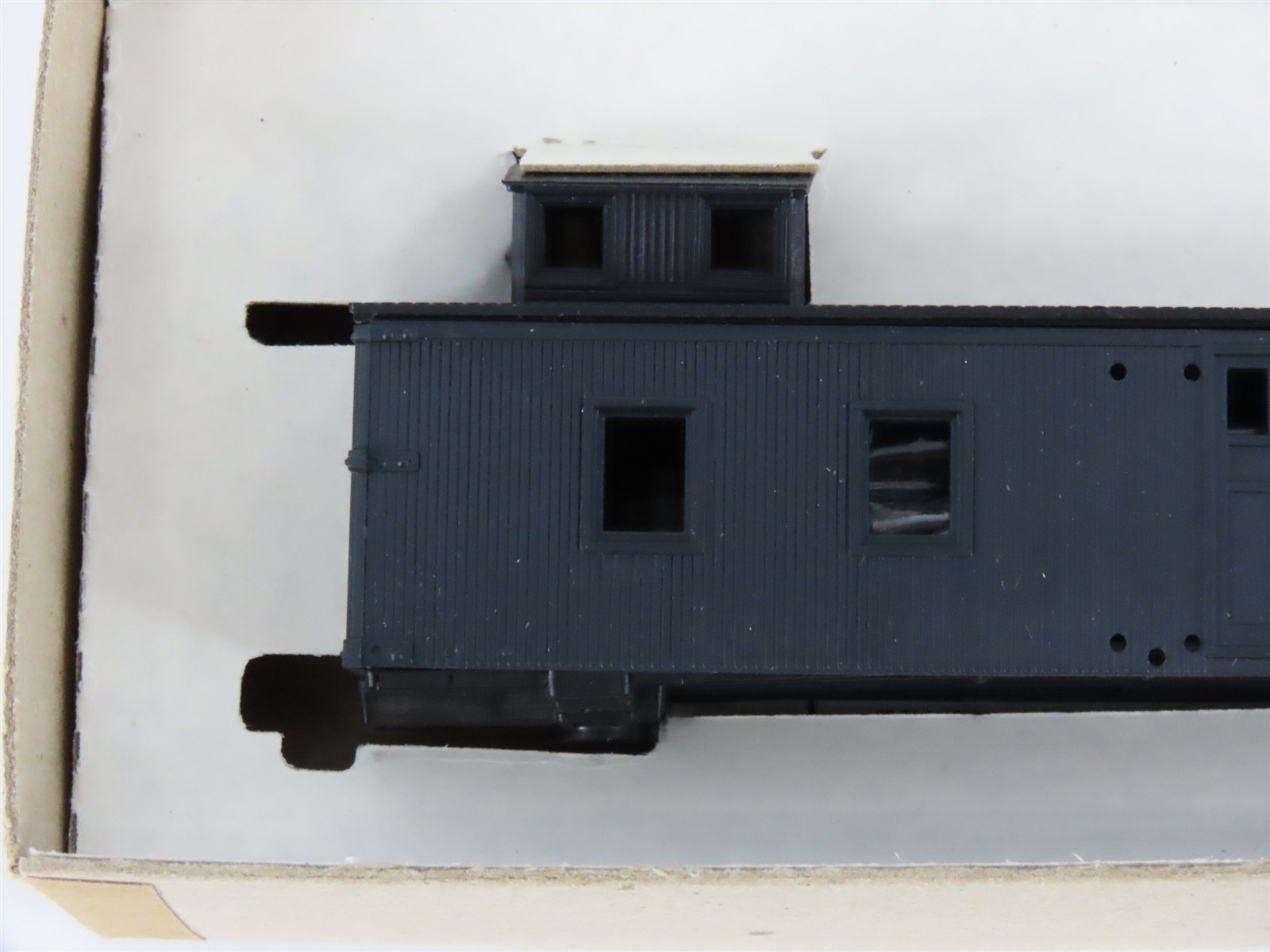 HO Scale Roundhouse Kit 3420 Unlettered Old Timer Caboose