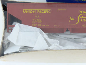 HO Scale Roundhouse Kit 1582 UP Union Pacific Ballast 2-Bay Hopper #90323 Sealed