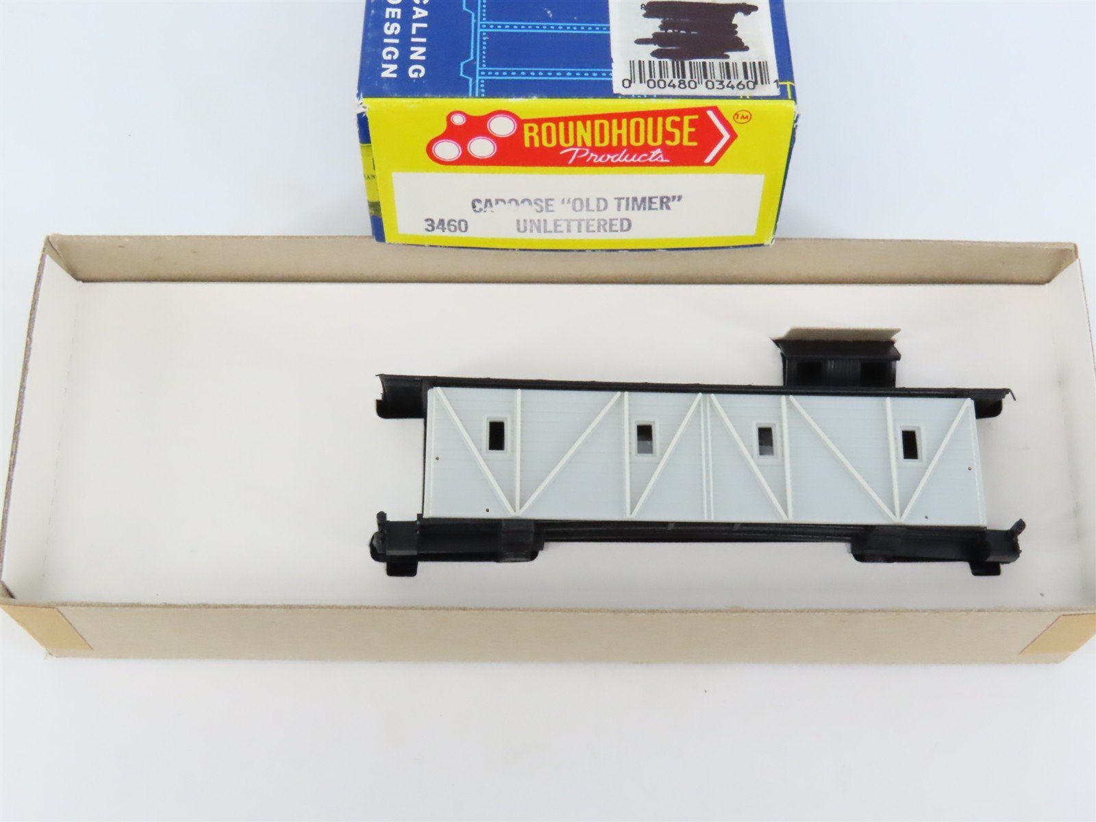 HO Scale Roundhouse Kit 3460 Unlettered Old Timer Cupola Caboose