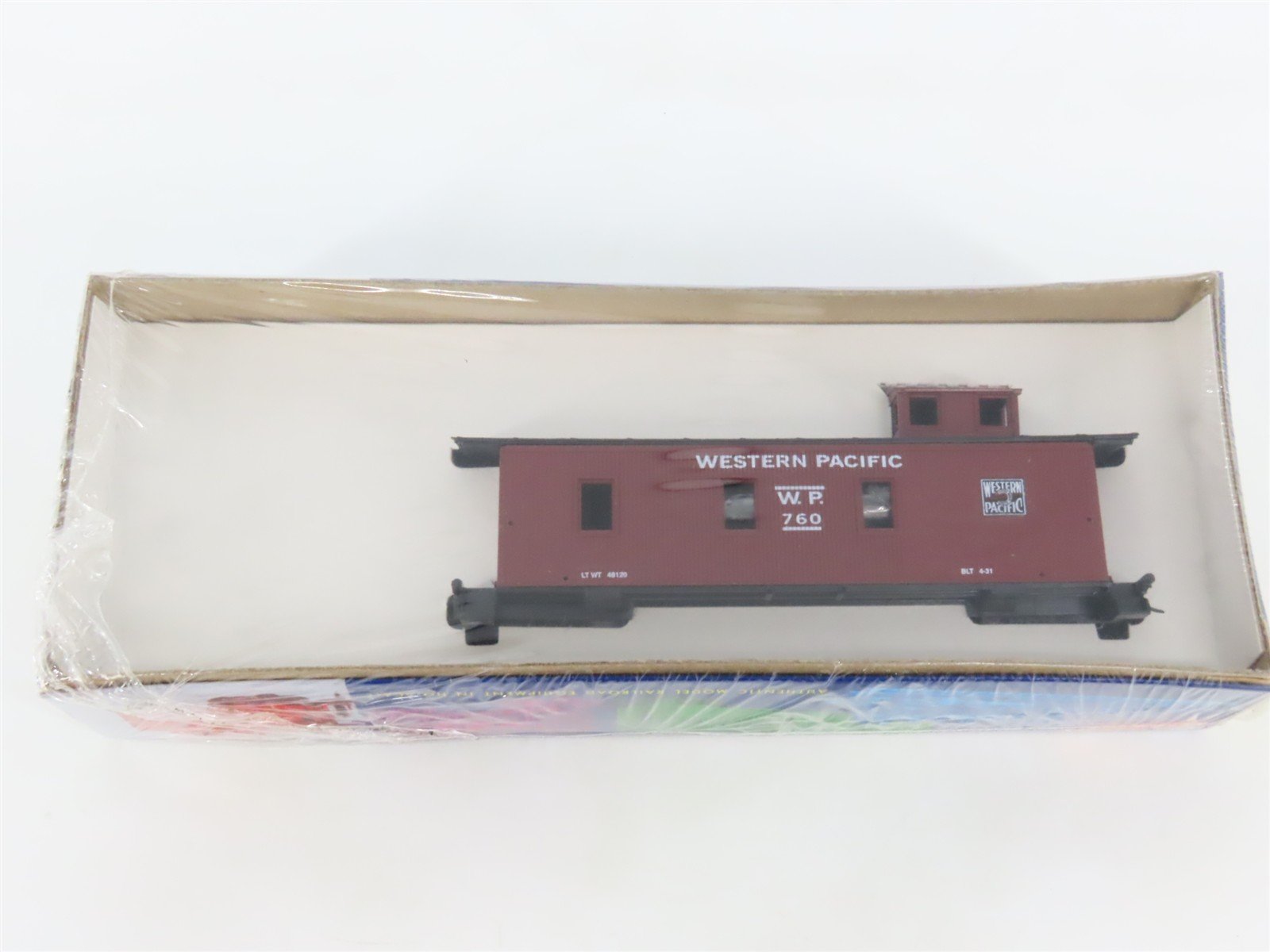 HO Scale Roundhouse Kit WP Western Pacific Feather Route Caboose #760 - Sealed