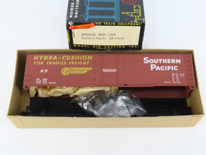 HO Scale Roundhouse Kit SP Southern Pacific Plug Door Box Car No Road #