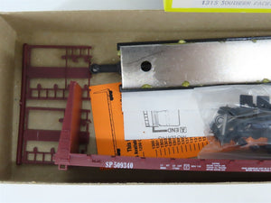 HO Scale Roundhouse Kit 1315 SP Southern Pacific 60' Bulkhead Flat Car #509340