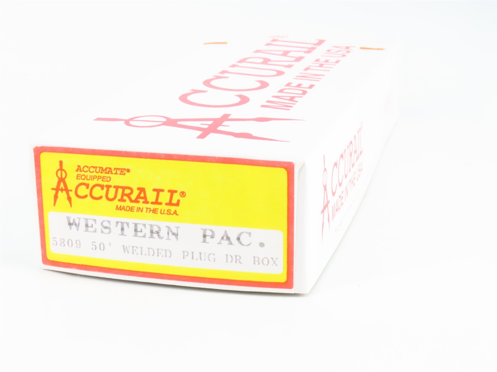 HO Scale Accurail Kit 5809 WP Western Pacific 50' Plug Door Box Car #60428
