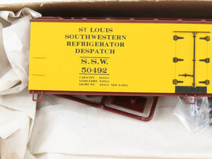 HO Scale Accurail Kit 4828 SSW Cotton Belt Route 40' Wood Reefer #50492