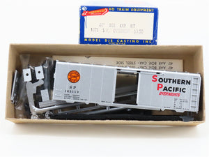 HO Scale Roundhouse Kit 1071 SP Southern Pacific Overnight 40' Box Car #163110