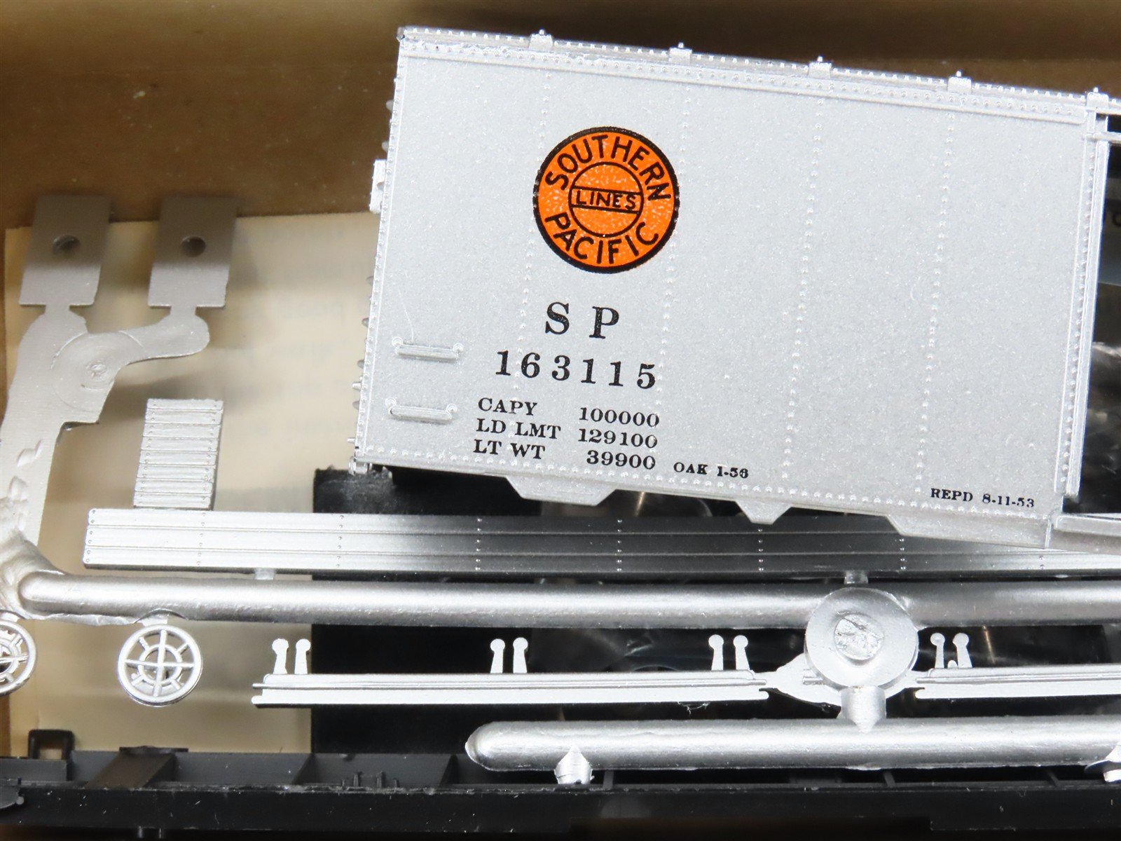 HO Scale Roundhouse Kit 1071 SP Southern Pacific Overnight 40' Box Car #163115