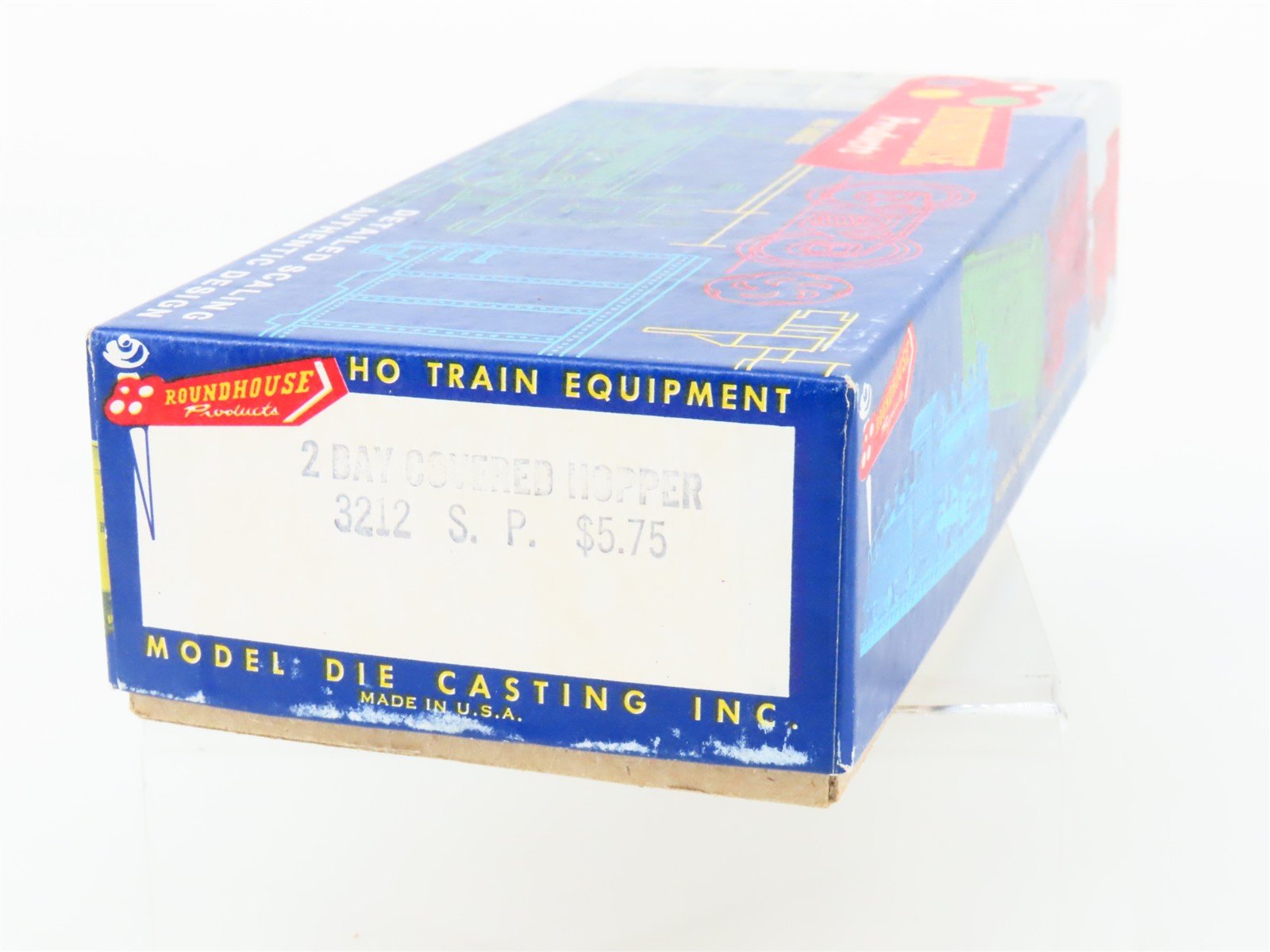 HO Scale Roundhouse 3212 Kit SP Southern Pacific 2-Bay Covered Hopper #401543