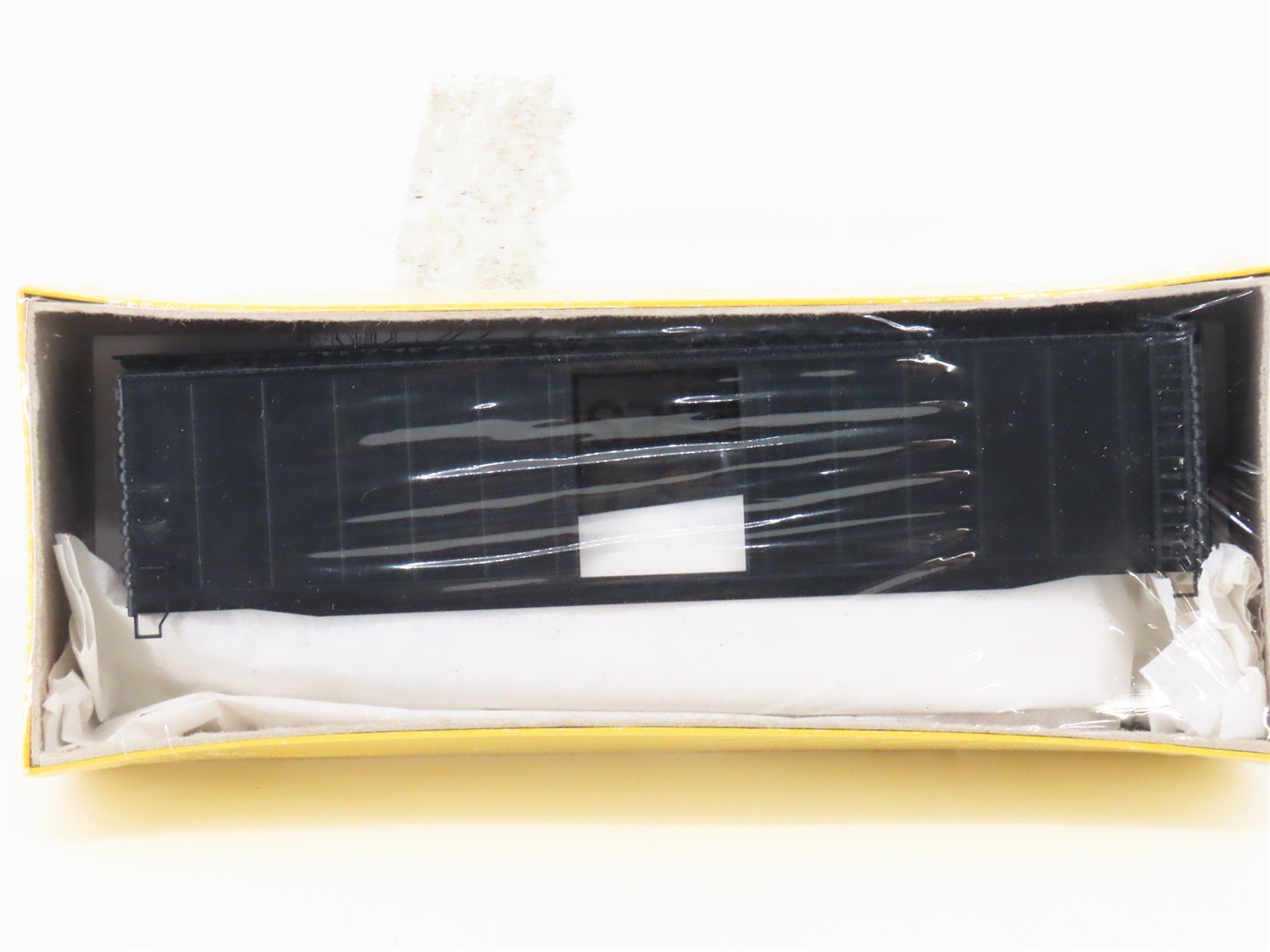 HO Scale Athearn Kit 5000 Undecorated 50' Steel Single Door Box Car - Sealed