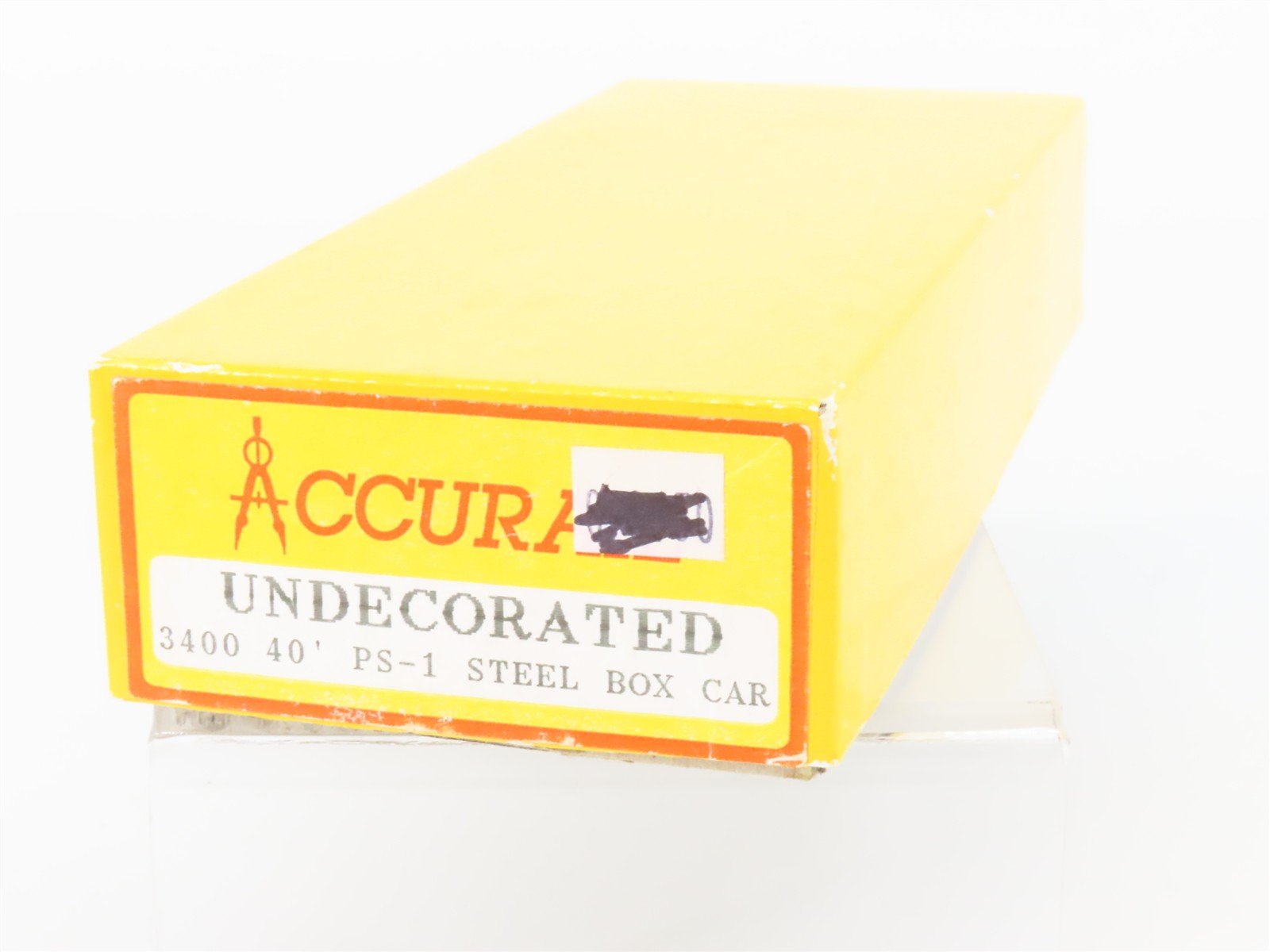 HO Scale Accurail Kit 3400 Undecorated 40' Steel Single Door Box Car