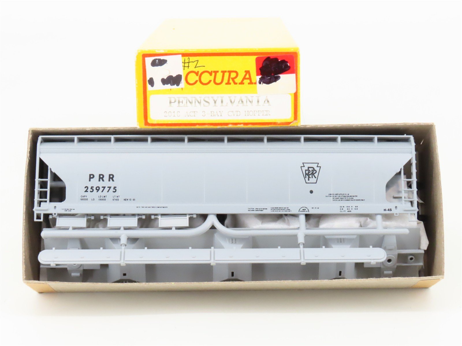 HO Accurail Kit 2016 PRR Pennsylvania Railroad 3-Bay Covered Hopper #259775