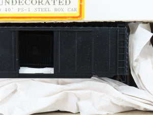 HO Scale Accurail Kit 3400 Undecorated 40' Steel Single Door Box Car