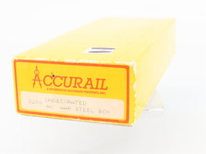 HO Scale Accurail Kit 3200 Undecorated 40' Single Door Steel Box Car