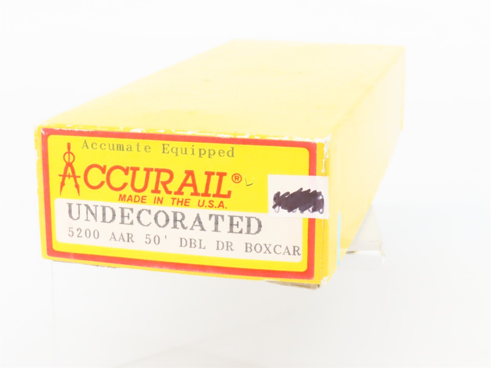 HO Scale Accurail Kit 5200 Undecorated 50' Double Door Box Car