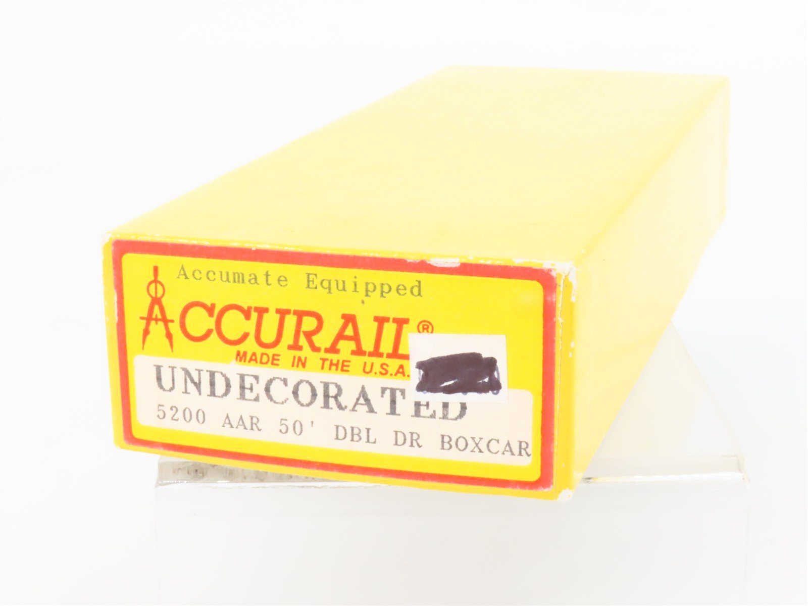 HO Scale Accurail Kit 5200 Undecorated 50' Double Door Box Car