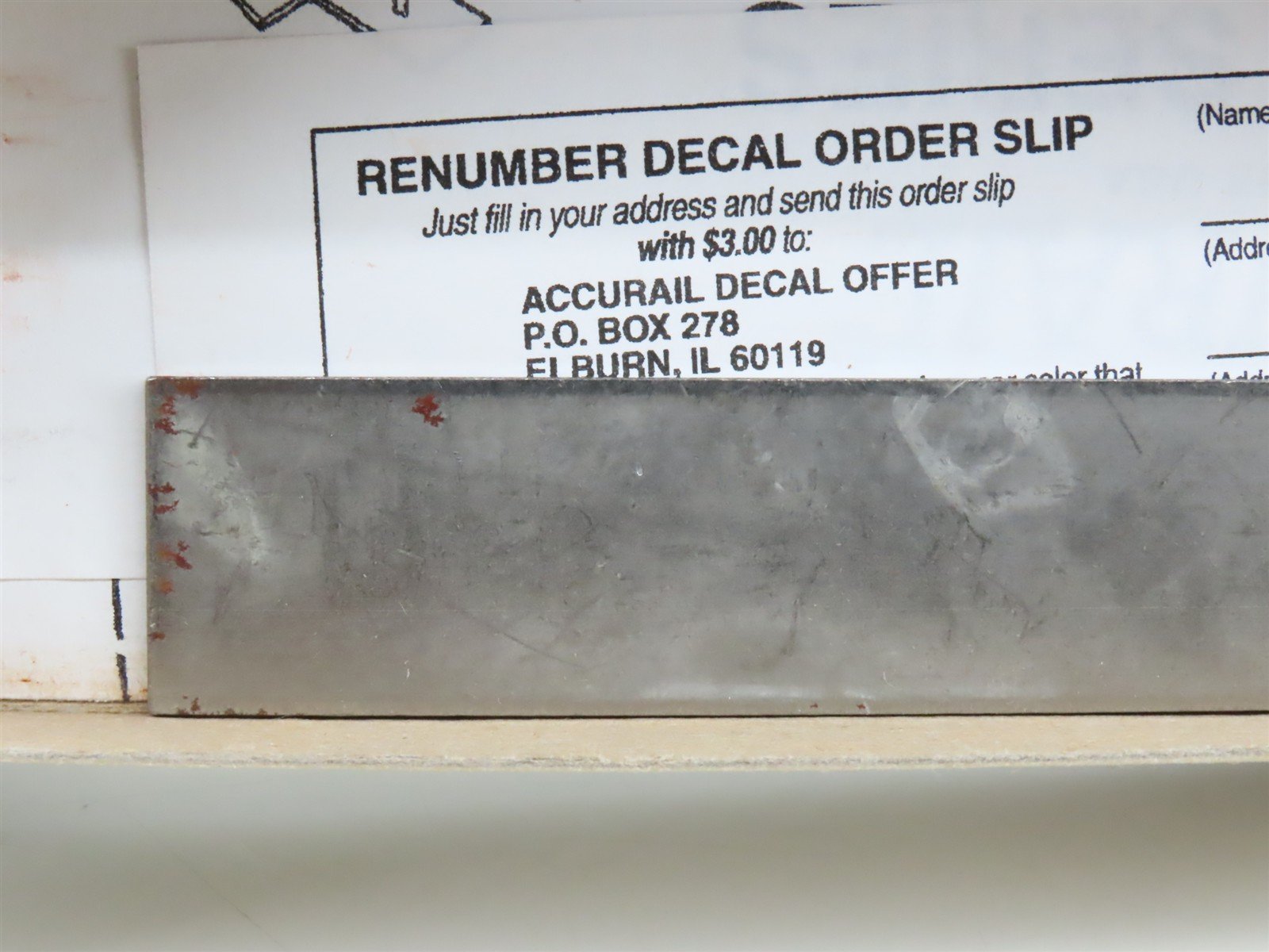 HO Scale Accurail Kit 5809 WP Western Pacific 50' Welded Plug Door Box Car 60428