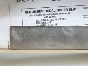 HO Scale Accurail Kit 5809 WP Western Pacific 50' Welded Plug Door Box Car 60428