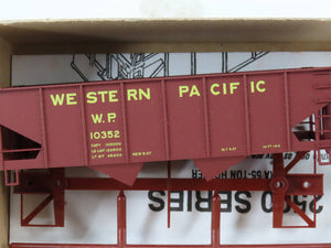 HO Scale Accurail Kit 2558.3 WP Western Pacific Railroad 2-Bay Hopper #10352