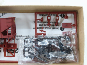 HO Scale Accurail Kit 2558.3 WP Western Pacific Railroad 2-Bay Hopper #10352