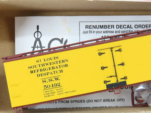 HO Scale Accurail Kit 4828 SSW Cotton Belt Route 40' Wood Reefer #50492