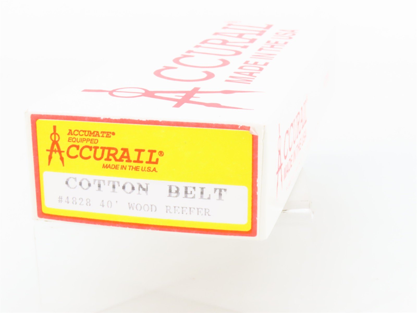 HO Scale Accurail Kit 4828 SSW Cotton Belt Route 40' Wood Reefer #50492