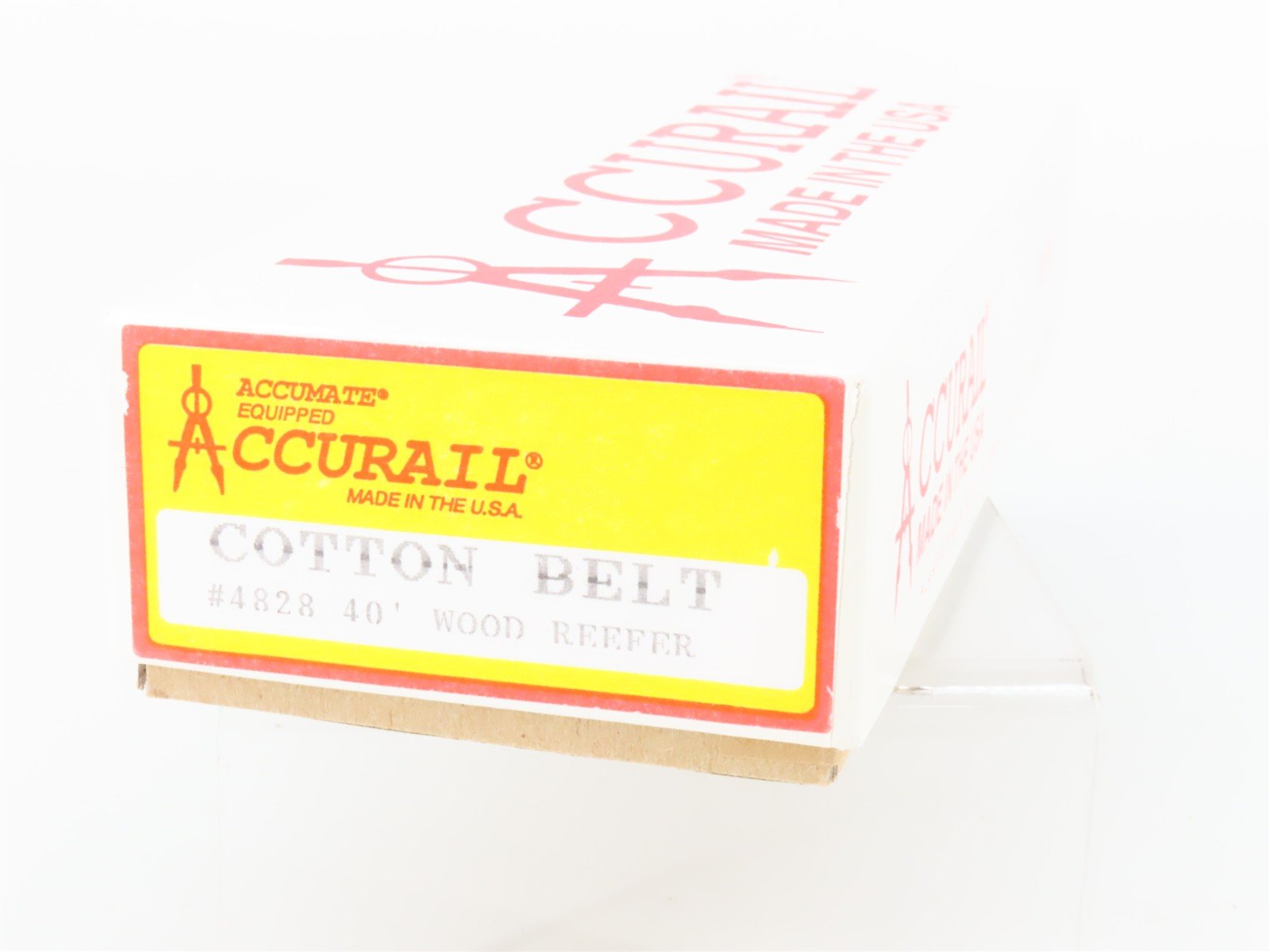 HO Scale Accurail Kit 4828 SSW Cotton Belt Route 40' Wood Reefer #50492