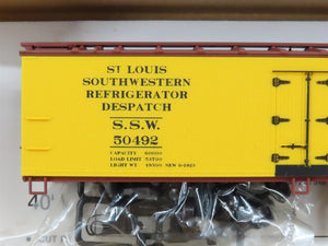 HO Scale Accurail Kit 4828 SSW Cotton Belt Route 40' Wood Reefer #50492