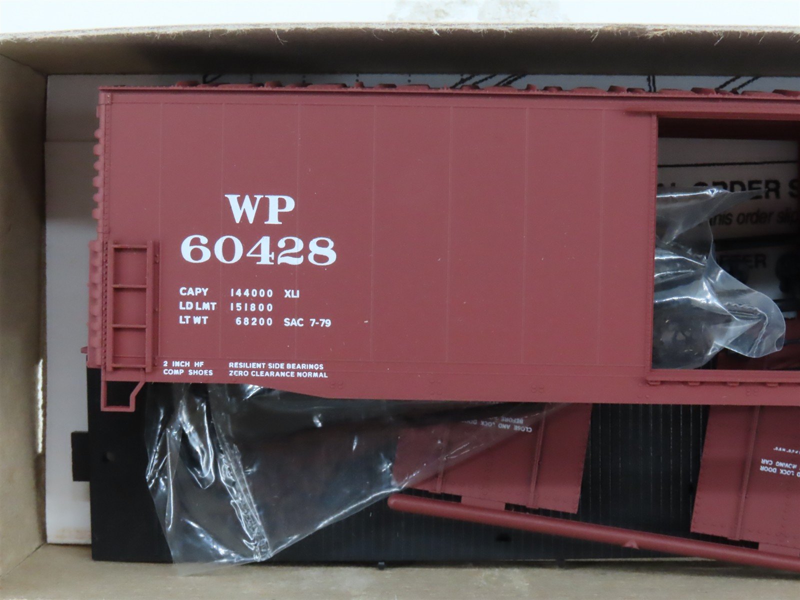 HO Accurail Kit 5809 WP Western Pacific 50' Welded Plug Door Box Car #60428