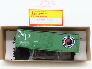 HO Scale Accurail Kit 3803 NP Northern Pacific 40' Combination Door Box Car 8326