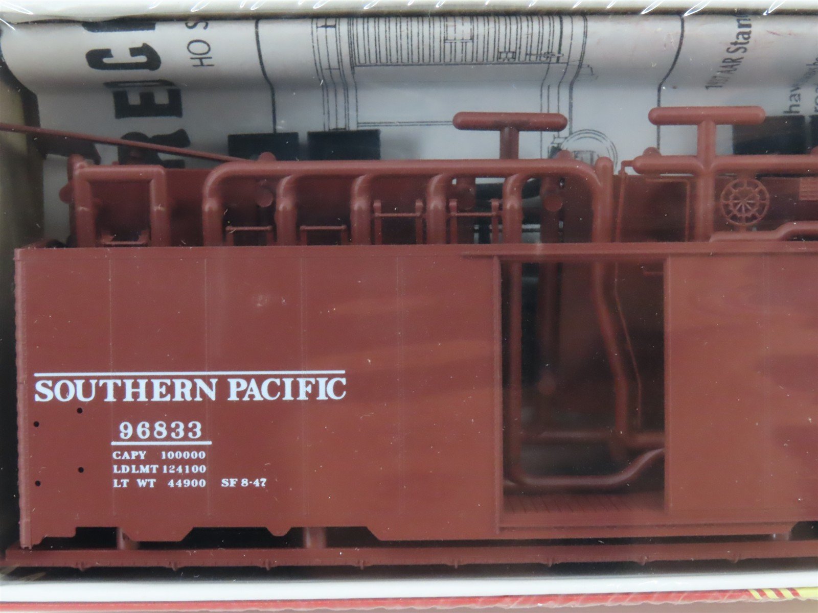 HO Red Caboose Kit RC-8038-1j SP Southern Pacific 40' Box Car #96833 - Sealed