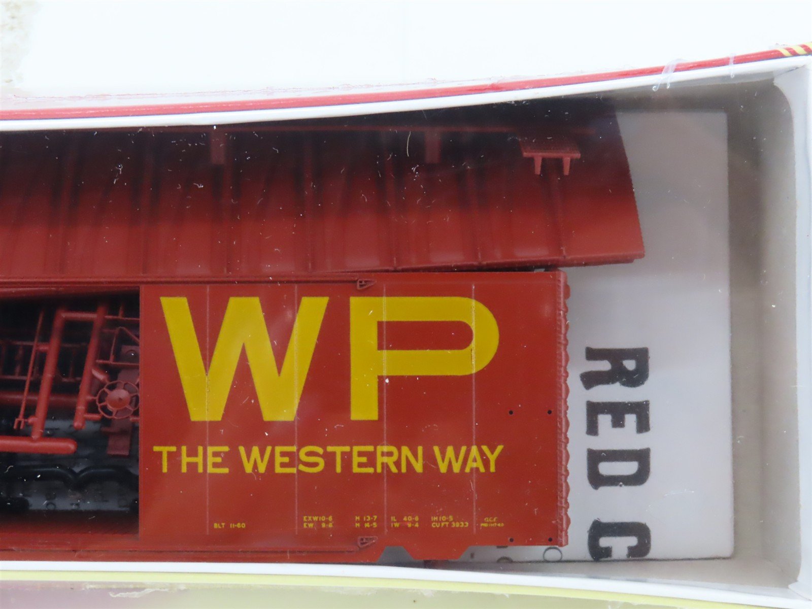 HO Scale Red Caboose Kit RC-8903-1 WP Western Pacific 40' Box Car #3422 - Sealed