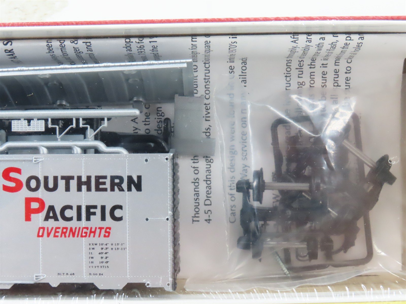 HO Scale Red Caboose Kit RC-8037-13 SP Southern Pacific Box Car #163061 - Sealed