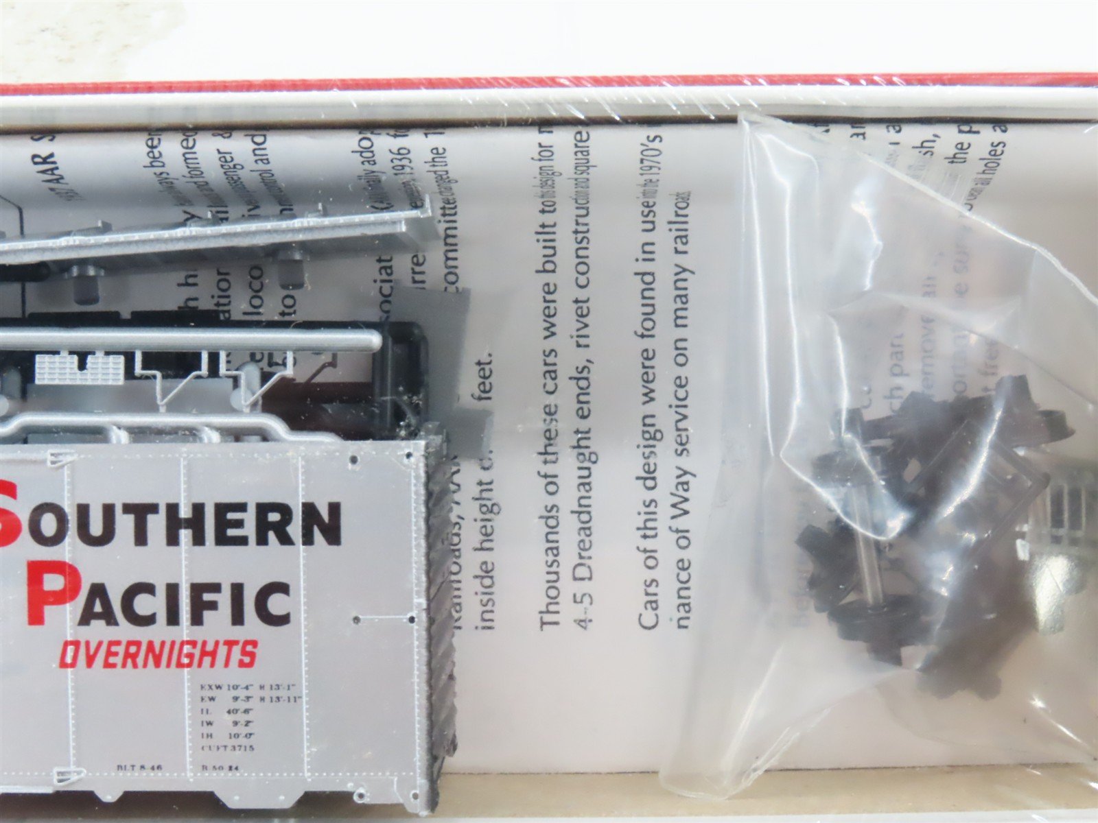 HO Red Caboose Kit RC-8037-15 SP Southern Pacific 40' Box Car #163105 - Sealed